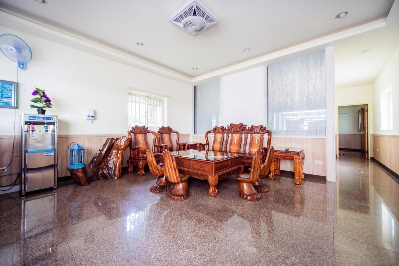 Moonlake B&B Yuchi Bagian luar foto