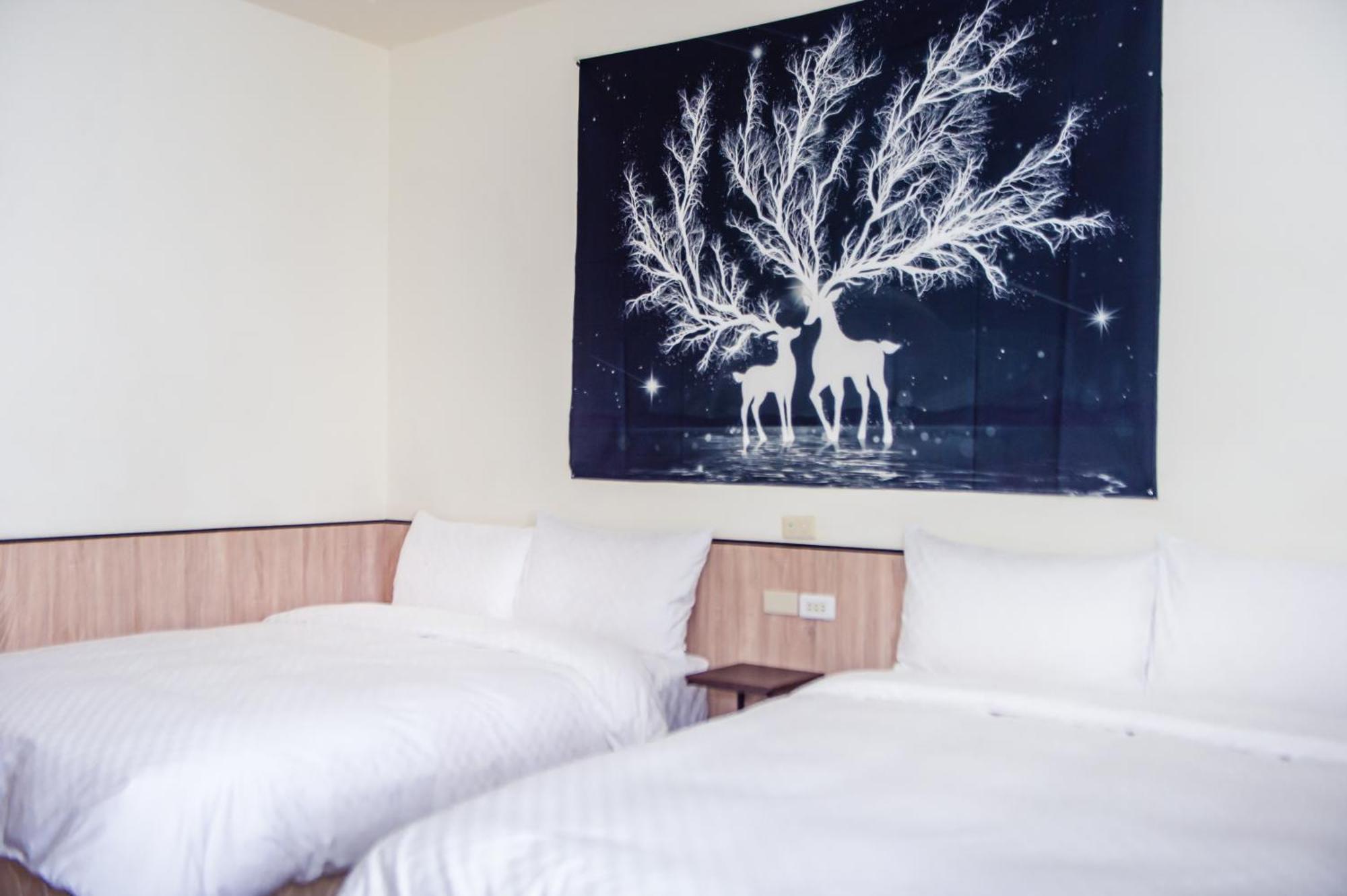 Moonlake B&B Yuchi Ruang foto