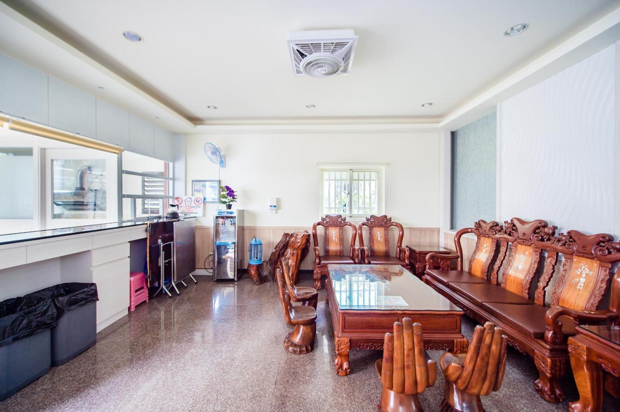 Moonlake B&B Yuchi Ruang foto